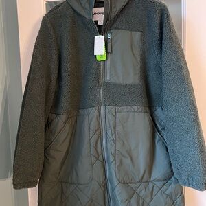 Lands End Women’s fleece/puffer jacket
